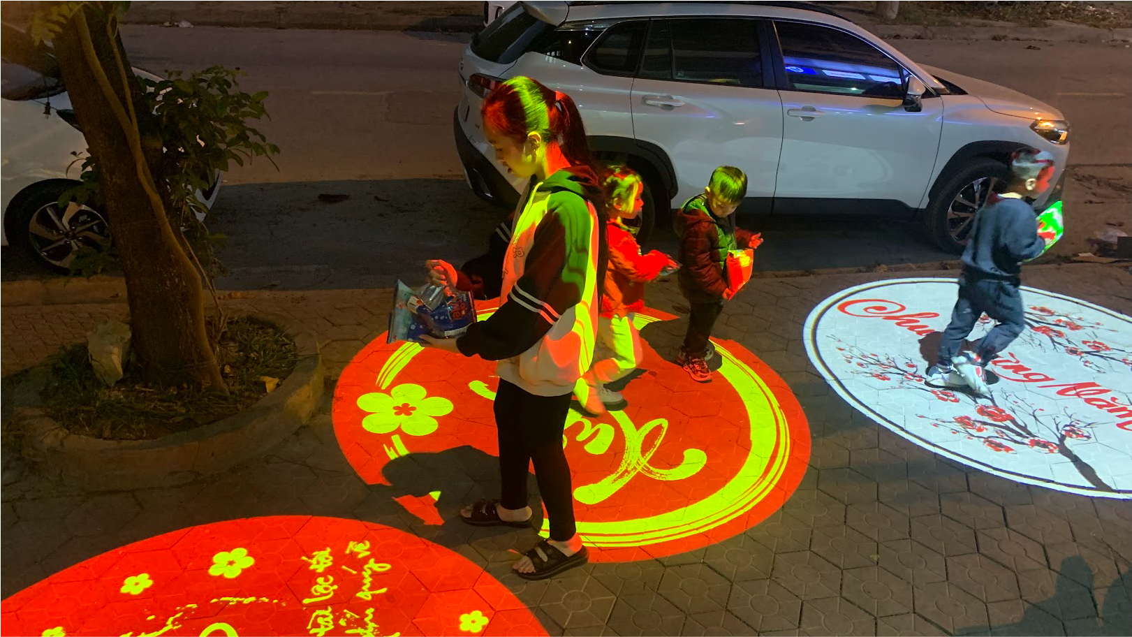 Đèn chiếu logo 100w chống nước Đèn chiếu logo IP67