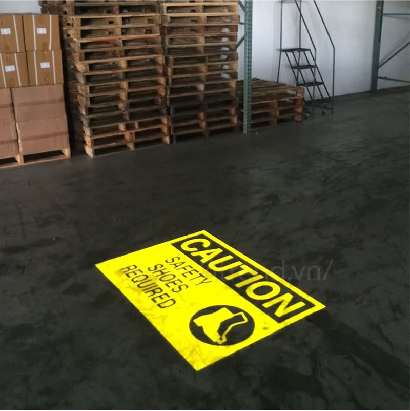 Đèn chiếu logo âm trần 50W anh thuc te thi cong den am tran logo