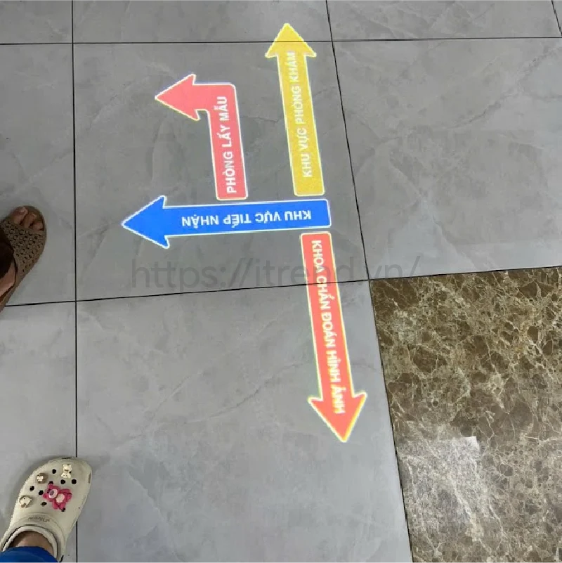 Đèn chiếu logo âm trần 50W hinh anh den chieu gobo am tran